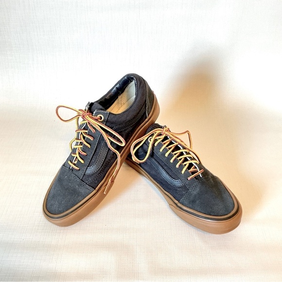 VANS Sneakers Men 6.5 Blue Old Skool Gumsole Sky Captain Classic Skate Shoe - Picture 2 of 11